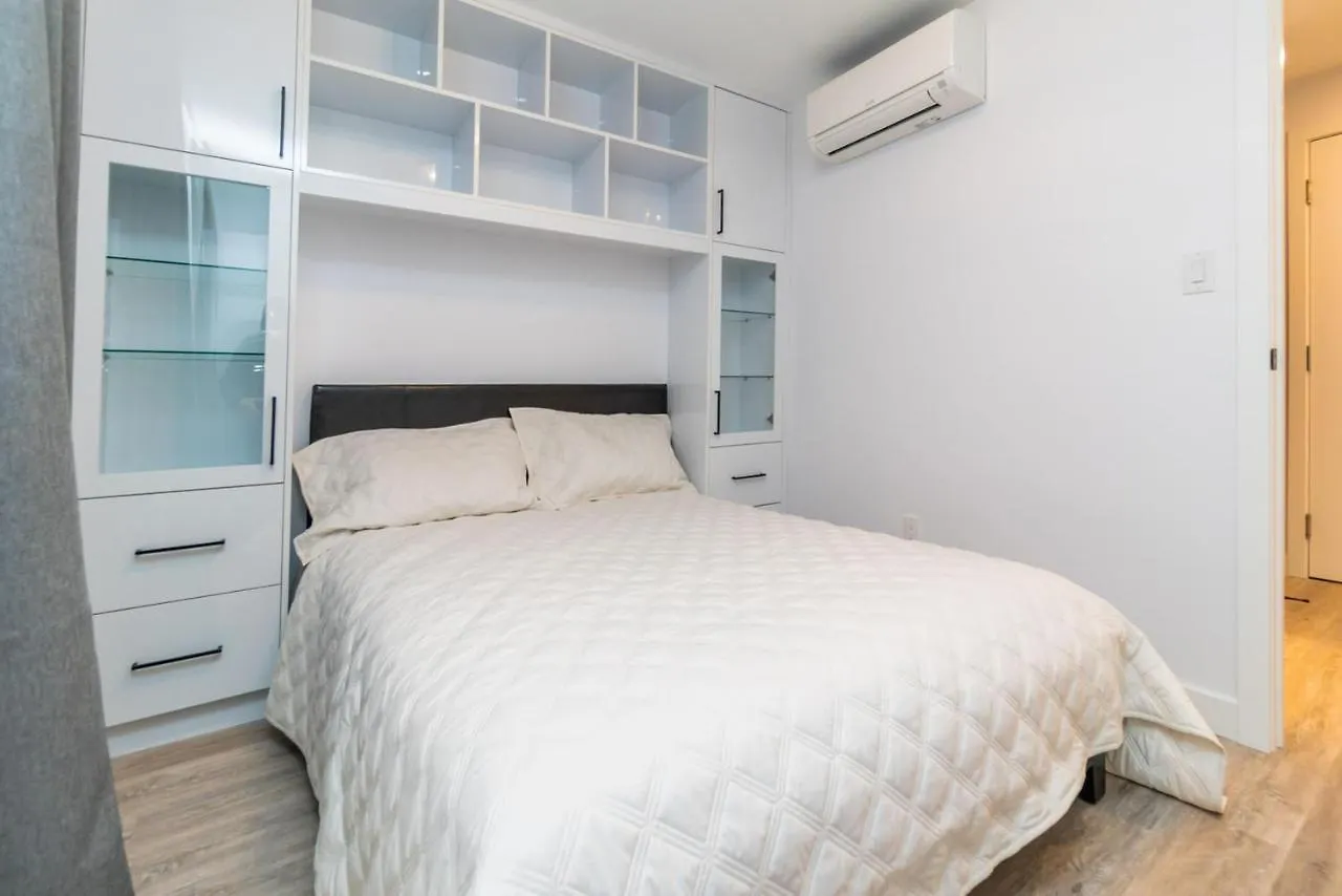 Apartment Your Comfy Home In Mid-Toronto Canada