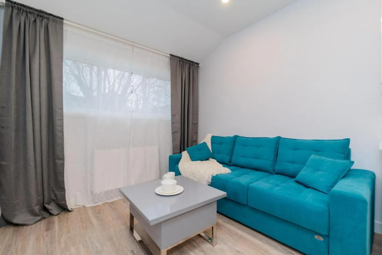 Your Comfy Home In Mid-Toronto contacts