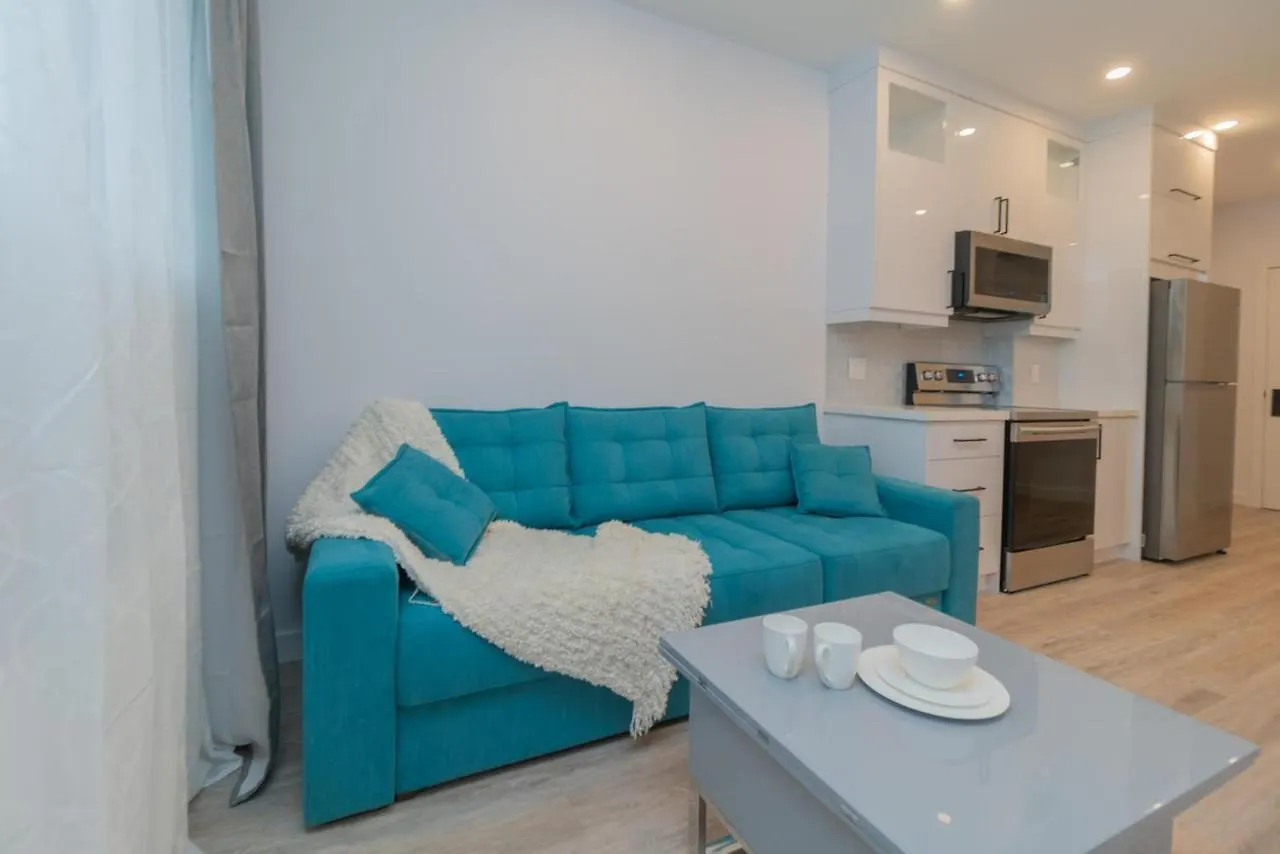 Your Comfy Home In Mid-Toronto Toronto