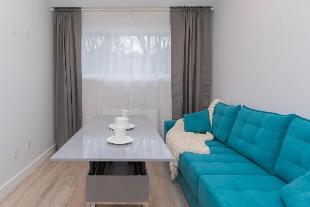 Apartment Your Comfy Home In Mid-Toronto